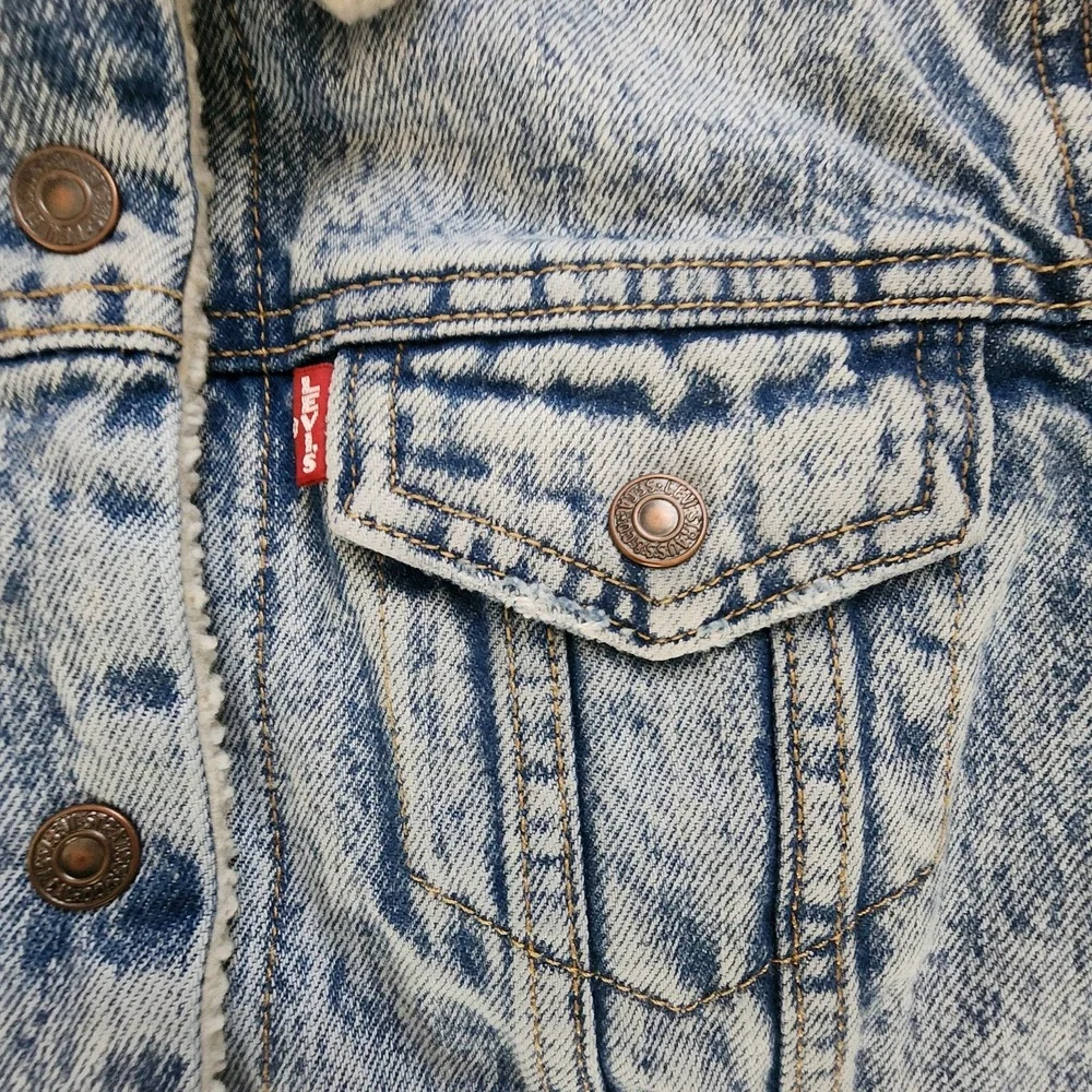 Levi's Men's Blue Sherpa-Lined Denim Jacket